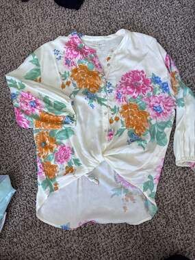 Z SUPPLY Alani Vintage Floral Long Sleeve Tie Front Rayon Top